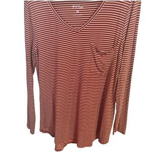 3/$25 🤗 Grace and lace striped long sleeve tee. V neck, super soft fabric